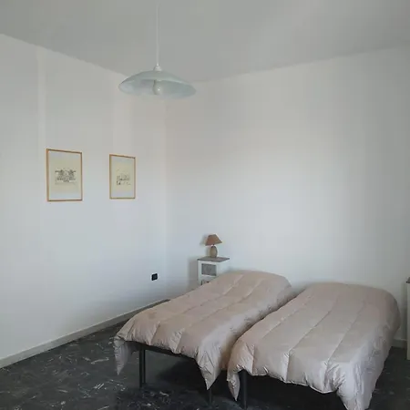 Thalassa Poetto Apartmán Cagliari